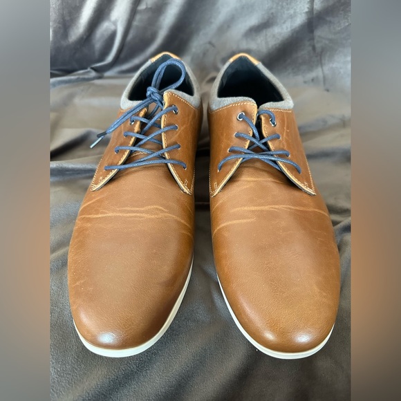 NEW Men’s Public Opinion Cognac Dress Shoes size 13 - Picture 3 of 7
